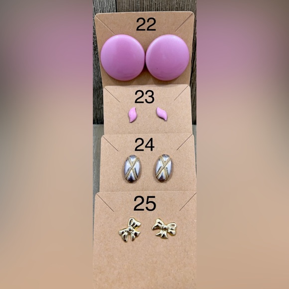 Vintage Earrings EACH SOLD SEPARATELY - Picture 7 of 13